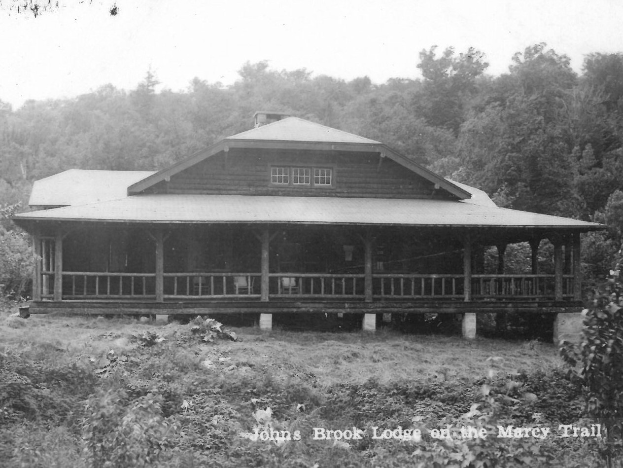 black and white picture of Johns Brook Lodge, circa 1940